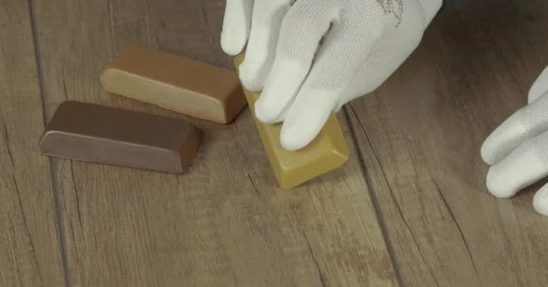 Jak naprawić porysowane panele - skuteczne metody i porady na rysy