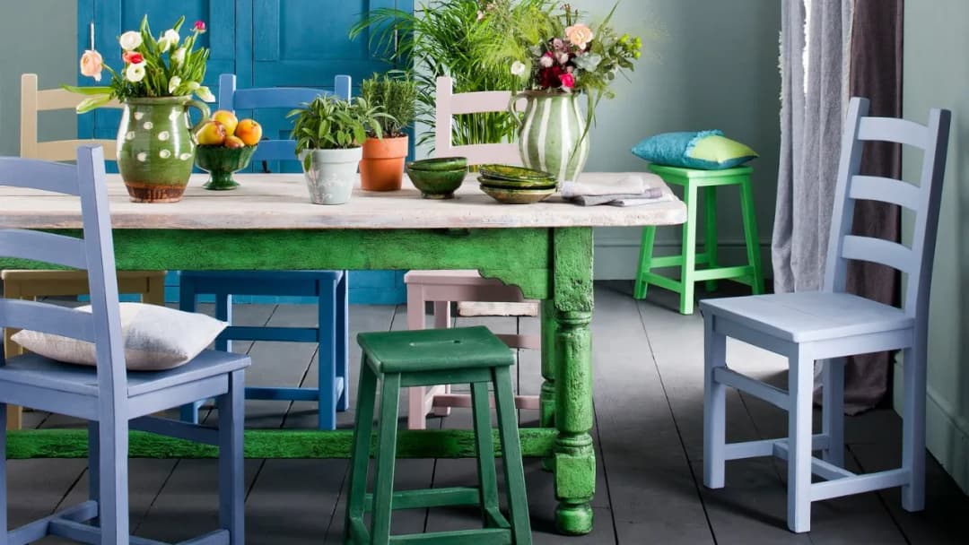 Jaka farba malować meble, by uniknąć błędów i uzyskać efekt?