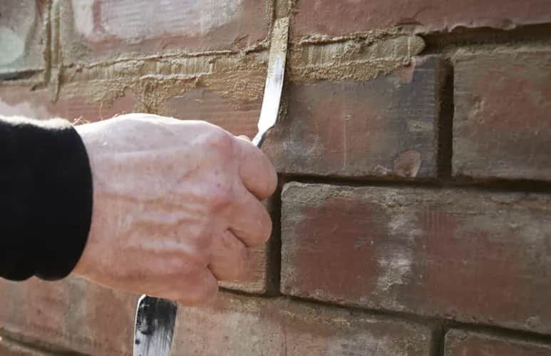 Jak zamurować drzwi - krok po kroku, uniknij najczęstszych błędów