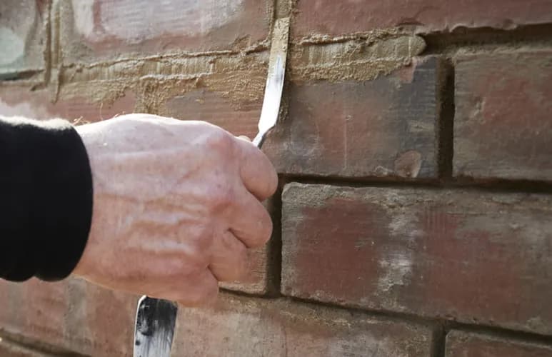 Jak zamurować drzwi - krok po kroku, uniknij najczęstszych błędów